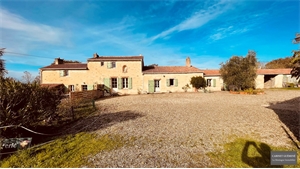 maison à la vente -   44760  LES MOUTIERS-EN-RETZ, surface 232 m2 vente maison - GUE620168